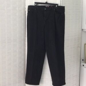 Classic Black Womens Jeans - Comfortable Straight Fit